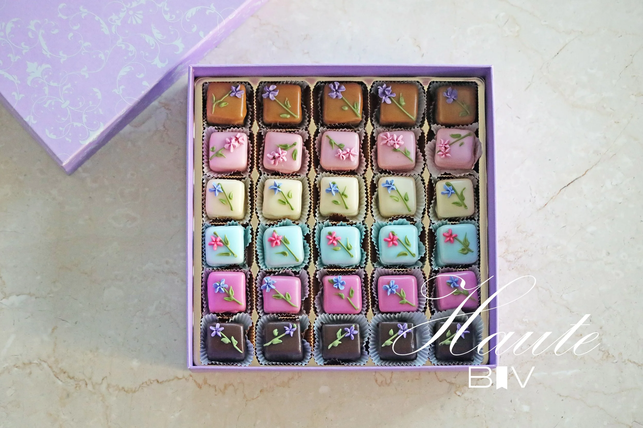 Box+of+30+Petit+Four+Demitasse